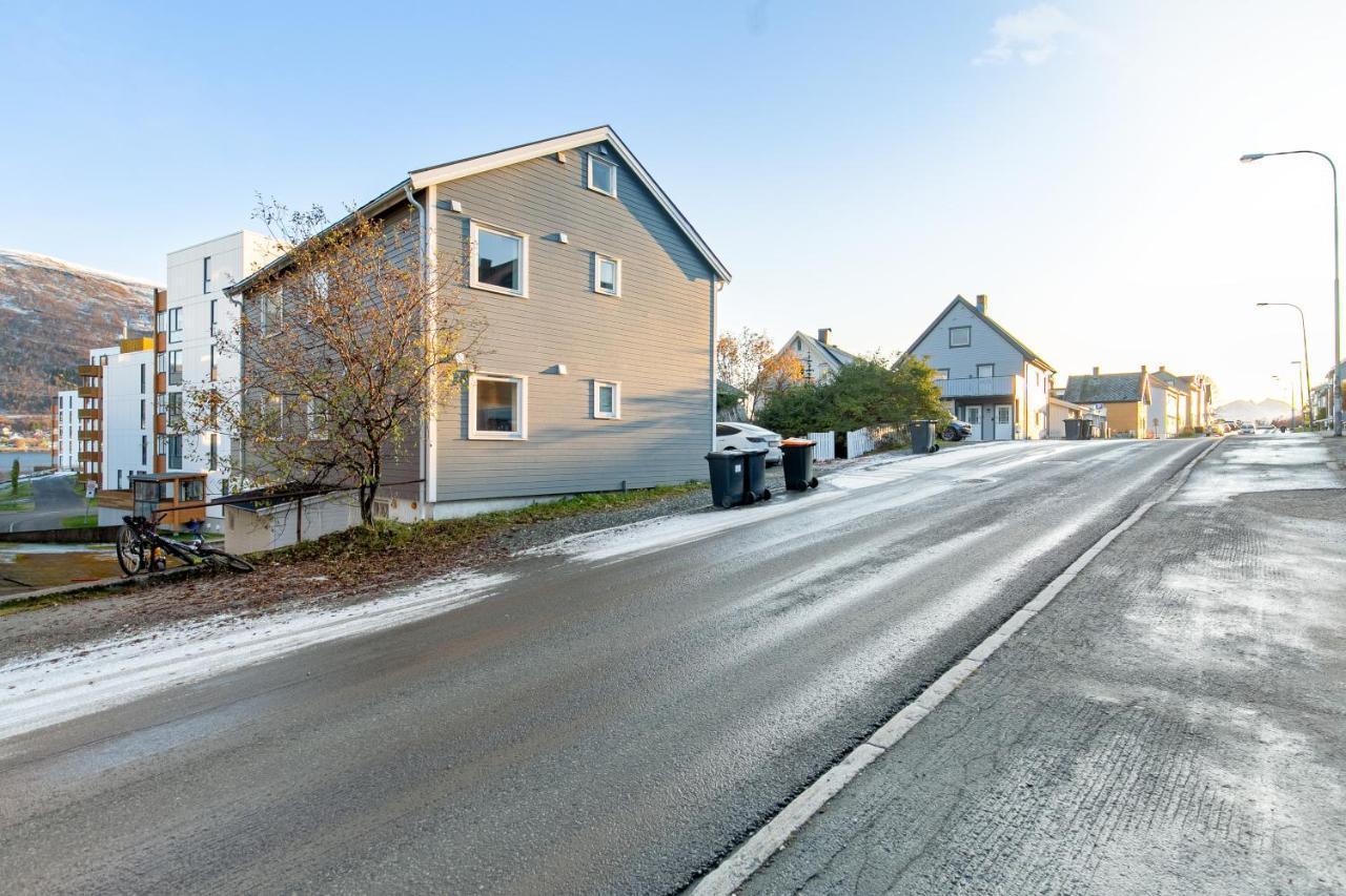 Luxury Apartement Close To City Centre With Free Parking Tromsø Exterior foto